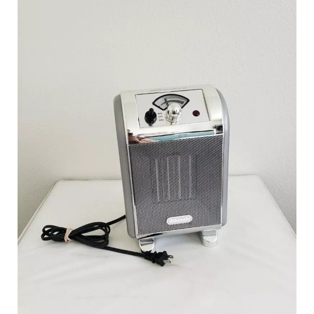DeLonghi Portable Vintage Metal Space Heater RCH150 Air Heater 120V Works Great‎